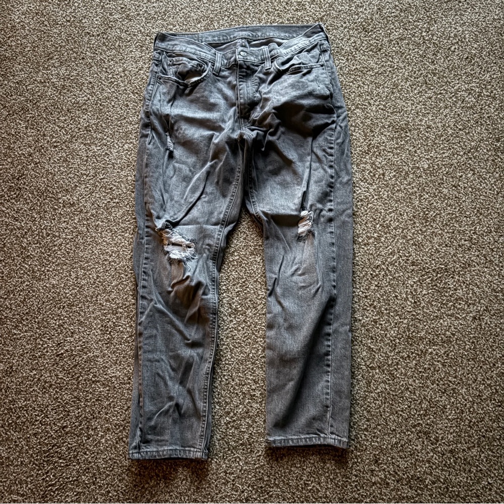 Gray Distressed Levi’s